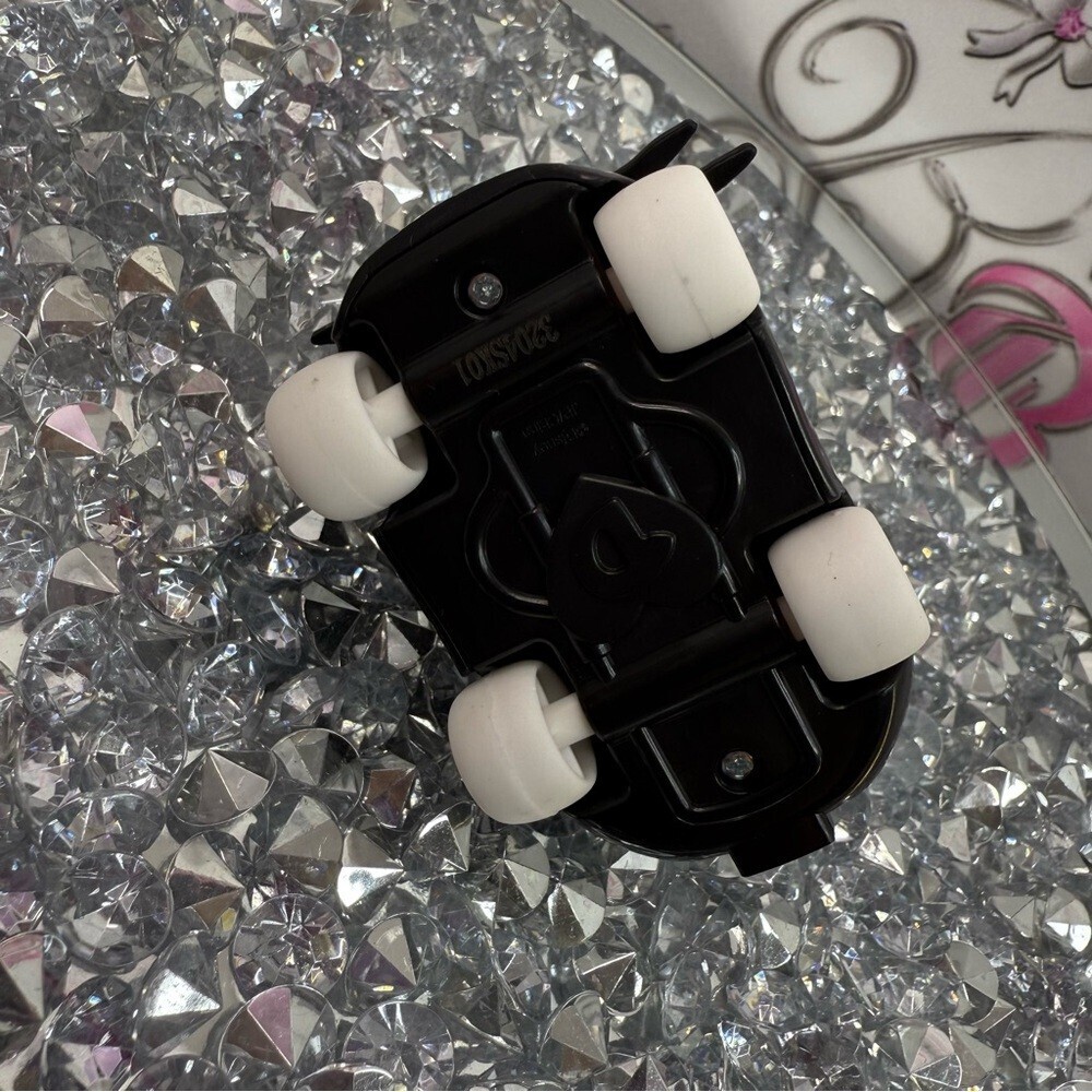 Disney nightmare before Christmas doorables Black & White Skull Driver Toy Car - Picture 5 of 7